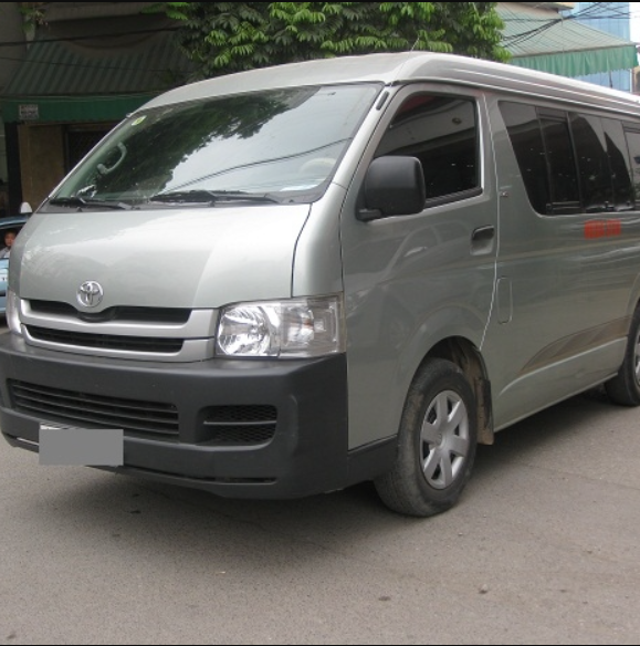 <p style="text-align: center;"><span style="color: #000000; font-size: 14pt;"><strong><span class="C9DxTc ">Xe VAN Hiace</span></strong></span></p>